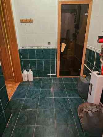 Продаю 4-х комнатную квартиру в Кировском районе, ул. Коммунаров Донецк