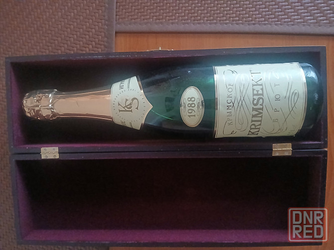 Коллекционное Артёмовское шампанское 1988 года Донецк - изображение 2