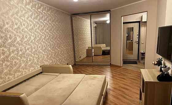 Сдается однокомнатная квартира, центр, ориентир кафе "Велюр" Макеевка