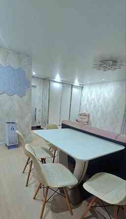 Сдается двухкомнатная квартира, на бутовском повороте. Макеевка