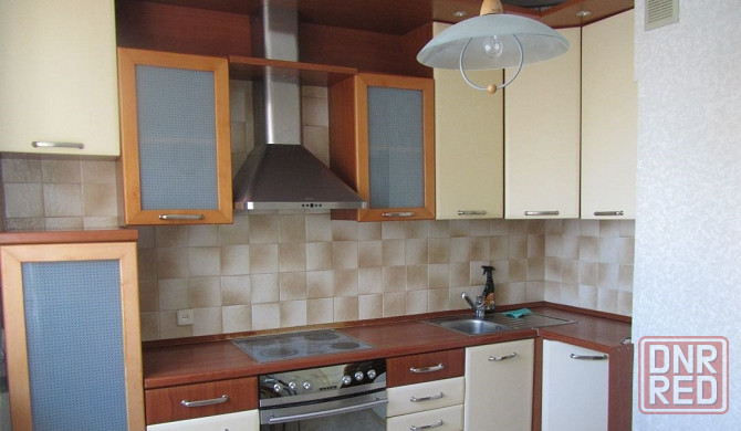 Сдается двухкомнатная квартира, на м-н Зеленый Макеевка - изображение 3