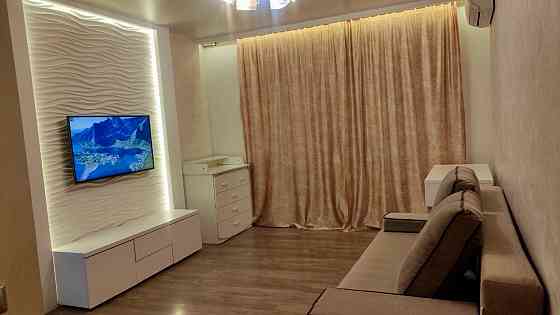 Продам однокомнатную в 14эт. Набережная Донецк