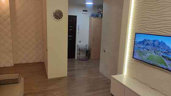 Продам однокомнатную в 14эт. Набережная Донецк