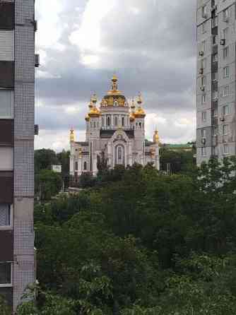 Продается 2-комнатная квартира пр. Ленинский, Цирк. Донецк