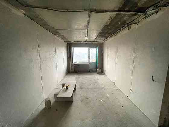 Продаётся 3-комнатная квартира! Мариуполь