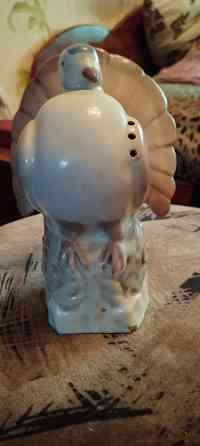 Продам статуэтку голубь Донецк