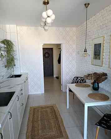 Киевский район, Шахтерская площадь, Фаворит Донецк