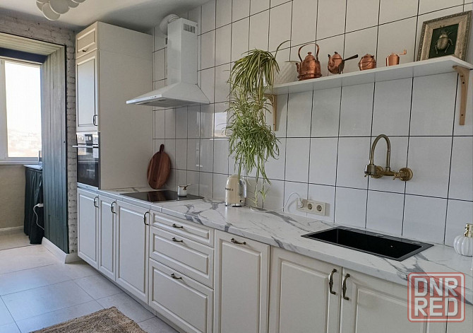 Киевский район, Шахтерская площадь, Фаворит Донецк - изображение 7