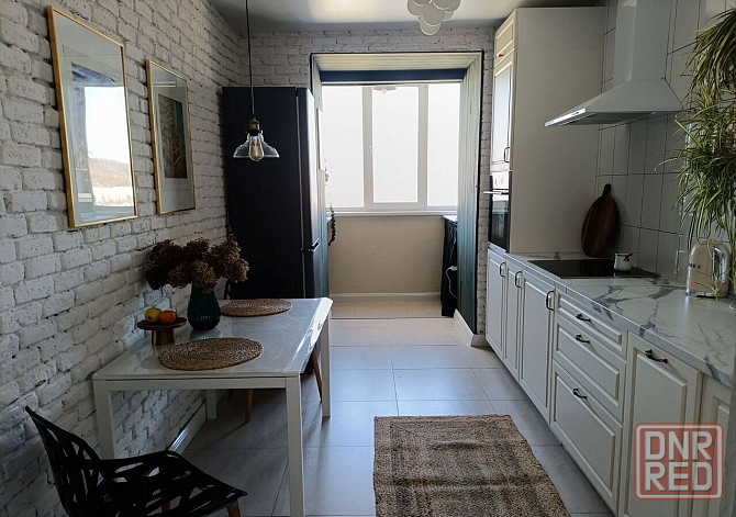 Киевский район, Шахтерская площадь, Фаворит Донецк - изображение 8