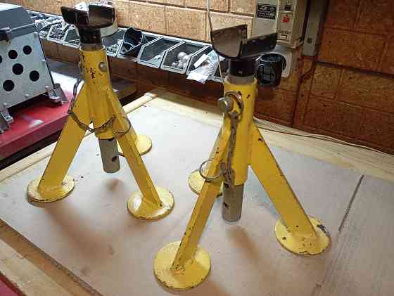 Подставки для ремонта автомобиля Донецк