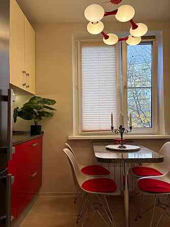 Сдается трехкомнатная квартира в Буденовском районе, микрорайон Донской, ориентирСпорт Макс. Донецк