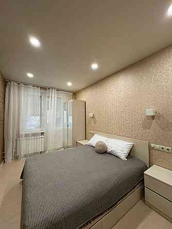 Сдается трехкомнатная квартира в Буденовском районе, микрорайон Донской, ориентирСпорт Макс. Донецк