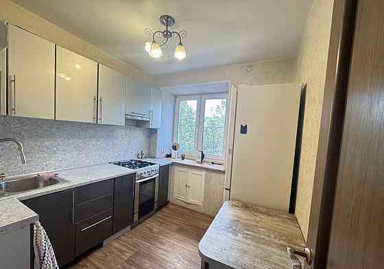 Сдается просторная, светлая двухкомнатная квартира в центре Донецка ориентир Золотое Кольцо Донецк