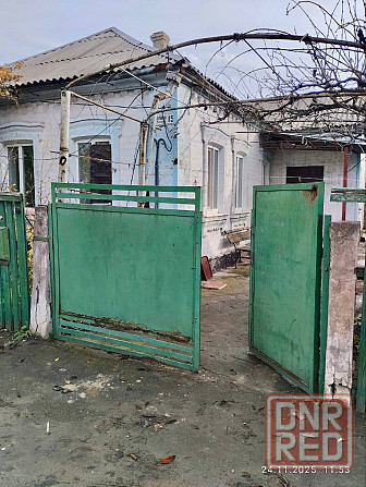 Продаётся добротный дом в Ильичевском районе, посёлок Украина. Мариуполь - изображение 1