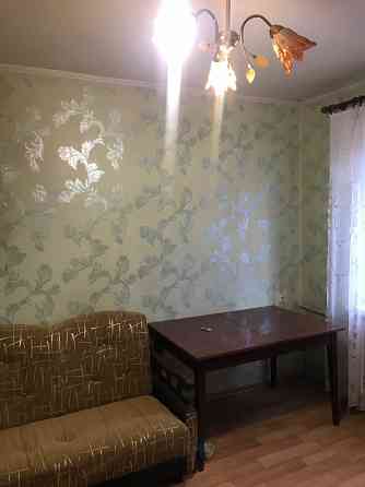 Продам 2ком крупногабаритная ул Бирюзова с большой кухней и раздельные комнаты с мебелью Донецк