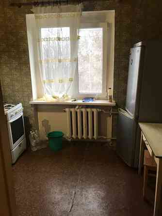 Продам 2ком крупногабаритная ул Бирюзова с большой кухней и раздельные комнаты с мебелью Донецк