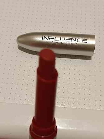 Помада для губ матовая Quantum Kiss тон 03/04 Донецк