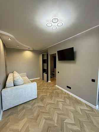 Сдаётся Евро 2-комнатная квартира Ориентир: пл. Ленина, район: Ворошиловский, г. Донецк Донецк