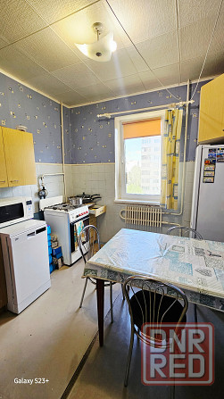 Продам 2 ком.квартиру кв. Заречный Луганск - изображение 2