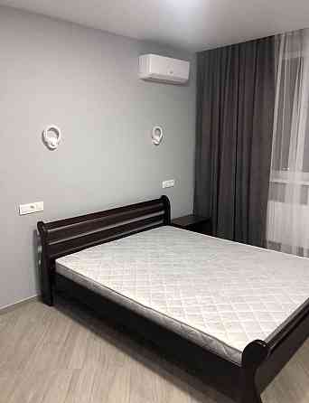 Сдам в аренду однокомнатную квартиру в Ворошиловском районе на Набережной, ориентир - Дом Быта Донецк