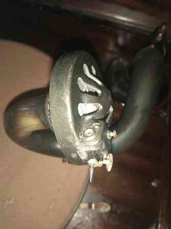 Патефон Victor Talking Machine Company с запасными иглами Макеевка