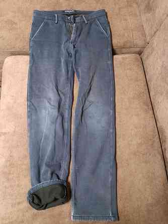 Джинсы на мальчика 12-13 лет, 2 пары Донецк