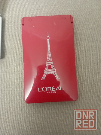 Зеркало для макияжа Лореаль,,футляр для пудры Макеевка - изображение 4