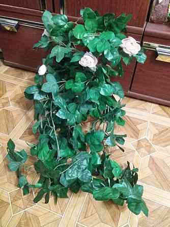 Продам цветок вьющийс искусственный климатис роза Донецк