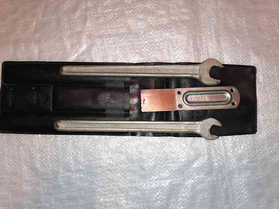 Набор для регулировки клапанов в оригинальном чехле. ссср. Стаханов