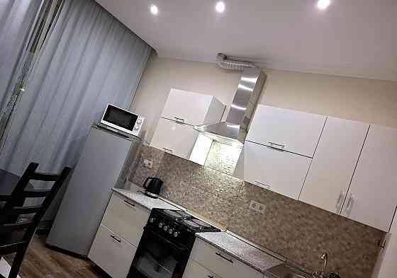 Сдается шикарная однокомнатная квартира в Ворошиловском районе Донецка рядом с Филармонией. Донецк