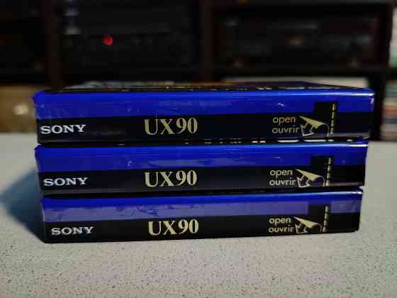 Запечатанная аудиокассета Sony -UX-90 Chrome Glass-High Bias-Type 2 Донецк