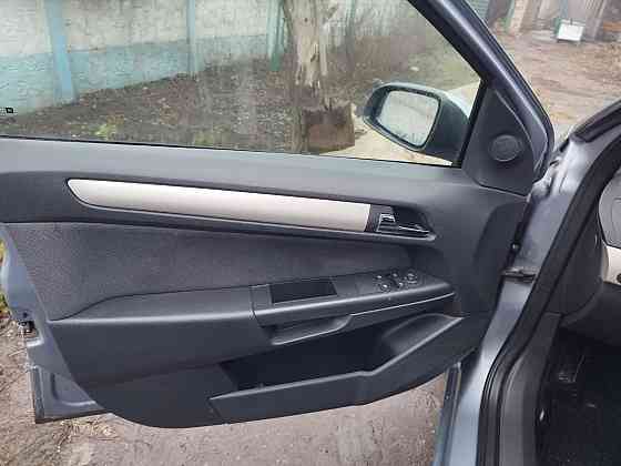Opel Astra 2007 Макеевка