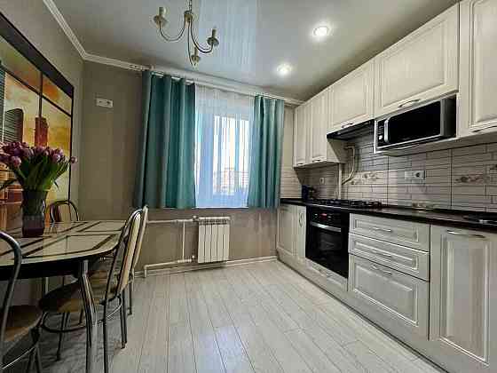 Мариуполь, двухкомнатая квартира, хороший район Мариуполь