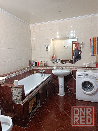 Благоустроенный дом 100 м². Макеевка, Горняцкий район Макеевка - изображение 5