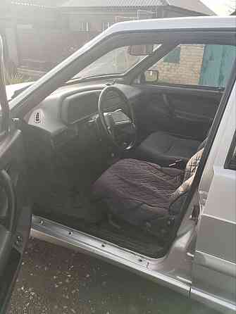 Продам ваз 2114 2011г Зугрэс