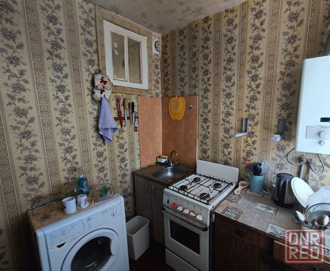 Продается 2 комнатная квартира Ильича Калининский р-н Донецк - изображение 1