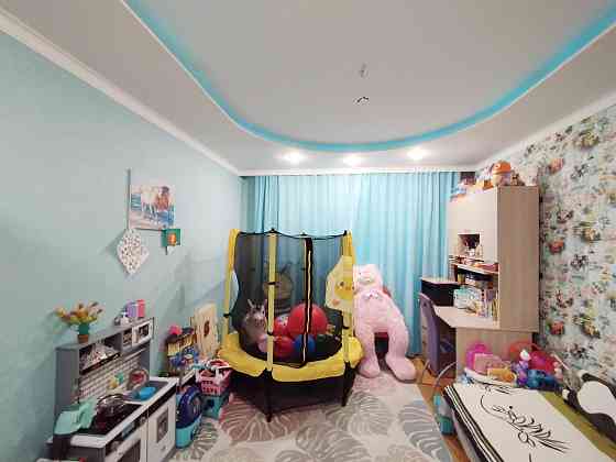 Продам 3 комнатную квартиру Мариуполь