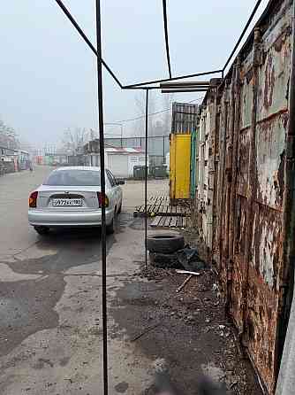 Контейнер на строительном рынке ж/д Донецк