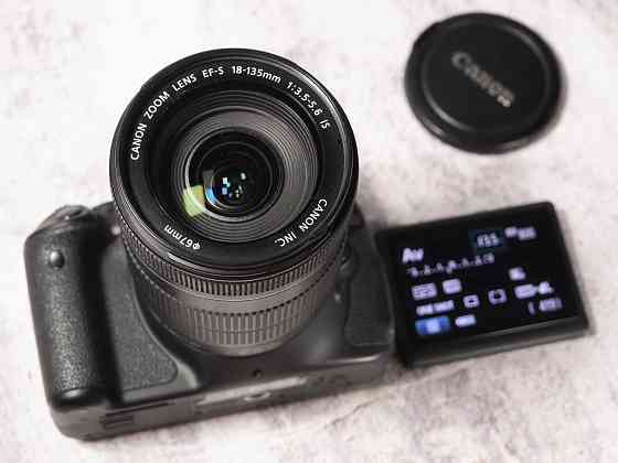 Canon EOS 600D +18-135 IS Макеевка