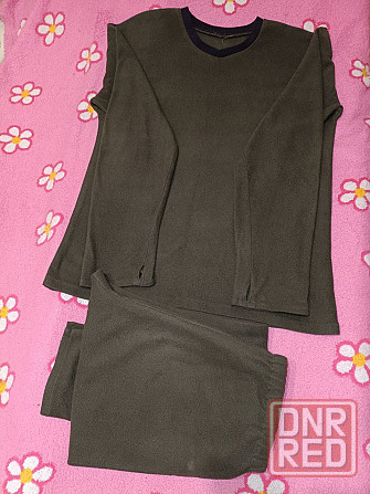 Продам флисовый нательный костюм Макеевка - изображение 1