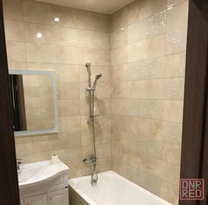 Сдаю квартиру с хорошим косметическим ремонтом в Червоногвардейском районе Макеевки. Макеевка - изображение 2