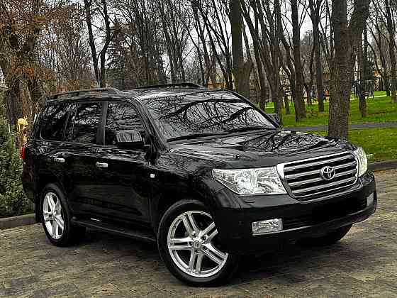 Toyota Land Cruiser 200 2009 года Донецк