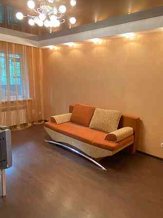 Продам 2 к.кв. на Азотном, 2 эт / 5 эт, отличное состояние, Донецк