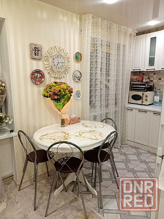 Продам 2ком Площадь Буденного, Октября Донецк - изображение 3