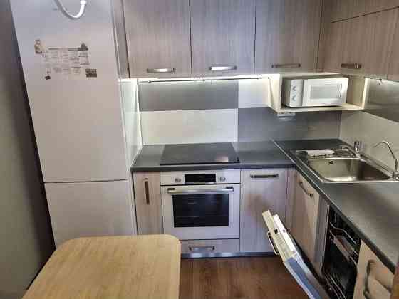 Сдаётся двухкомнатная квартира в Ленинском районе по Ленинскому проспекту, д. 1/1А Донецк