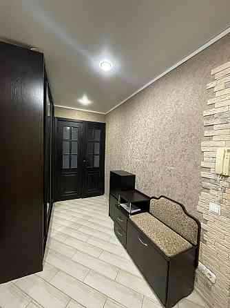 Сдам трёхкомнатную квартиру для семьи. Мариуполь