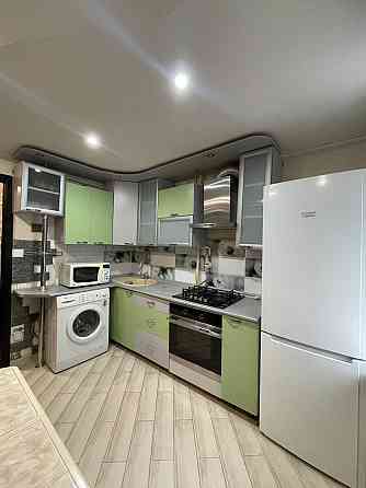 Сдам трёхкомнатную квартиру для семьи. Мариуполь