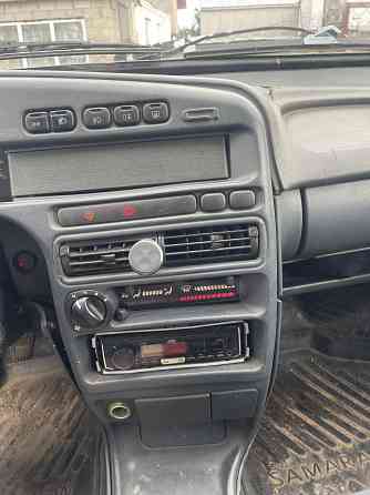 Продаю автомобиль Мариуполь