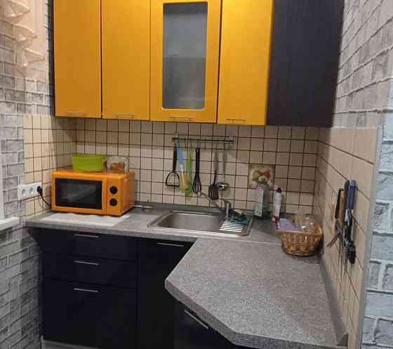 Сдаю двушку на меде Донецк