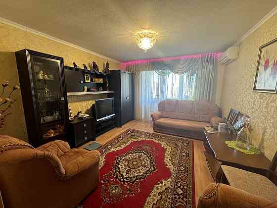 Продается 3-комнатная квартира 66 м² + гараж Донецк